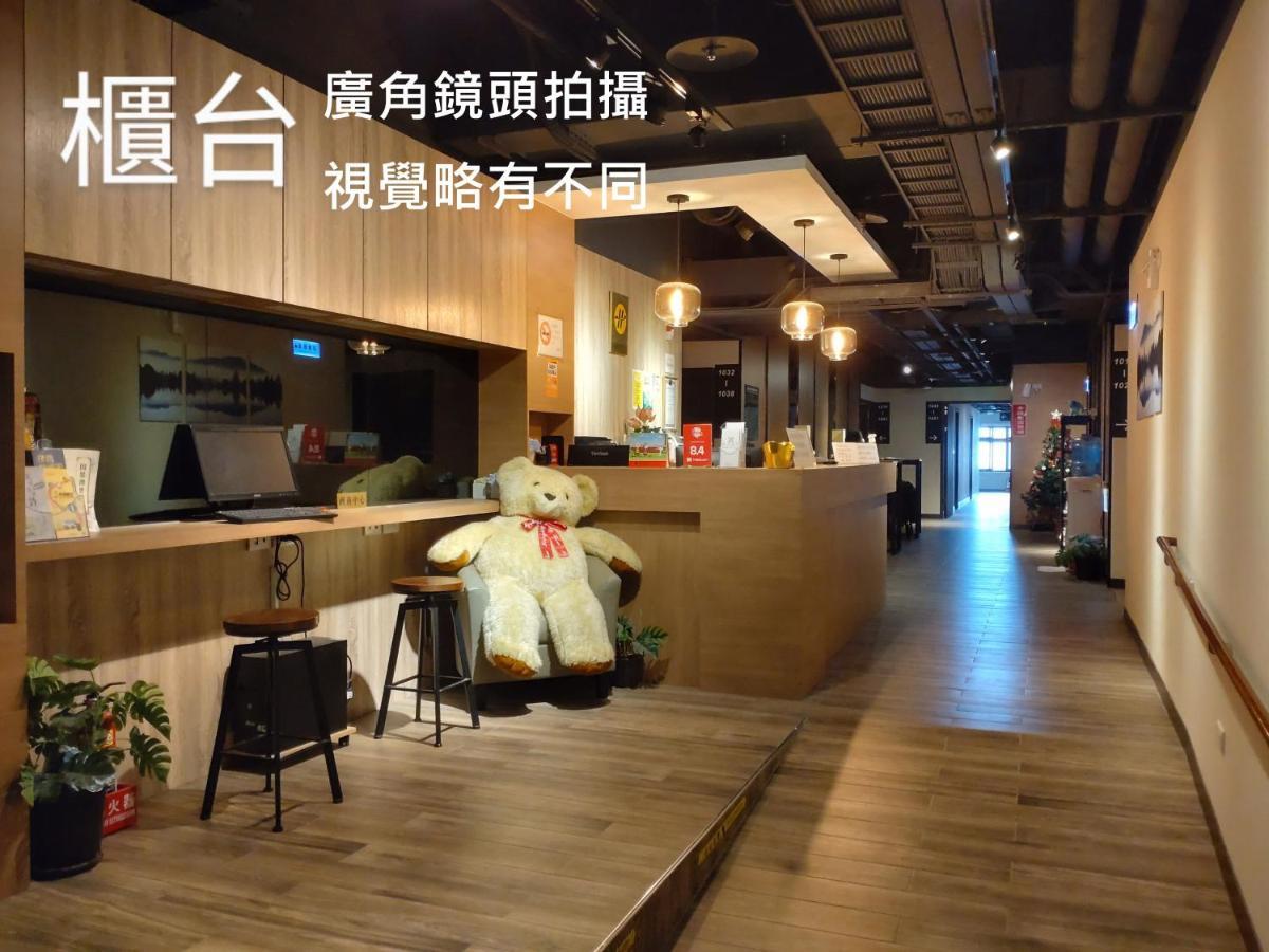 Honest & Warm Hotel Taoyuan Esterno foto