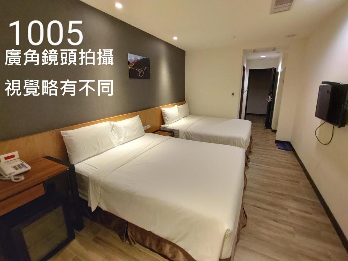 Honest & Warm Hotel Taoyuan Esterno foto